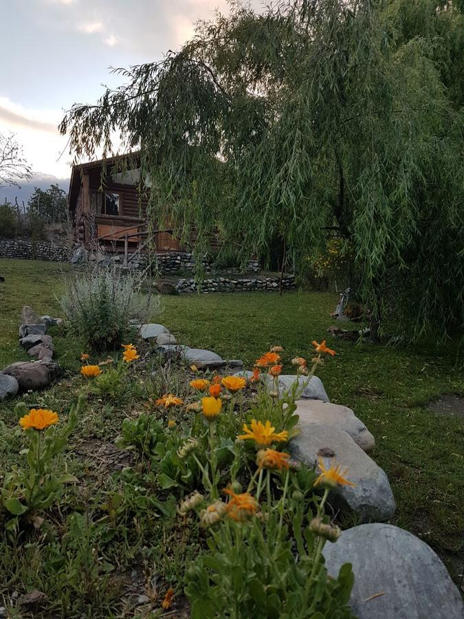 Posta Nehuen Cabanas Potrerillos Exterior foto